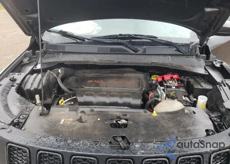 2021 Jeep Compass Latitude z USA, uszkodzony, nr VIN 3C4NJDBB7MT515708